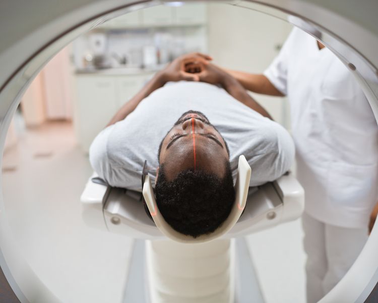 Private MRI Scan - Procedure & Locations Near You | HCA UK