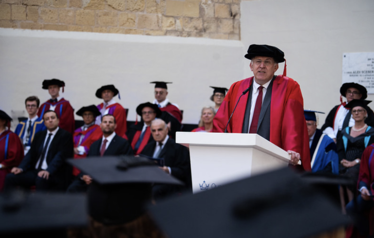 Prof Warrens Addressing Graduation